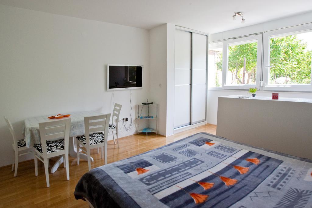 Apartment Busic In Σπλιτ Δωμάτιο φωτογραφία
